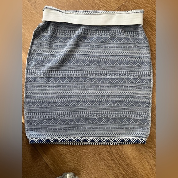 RD STYLE Women’s Adele Boho Tribal Printed Pencil Skirt - Picture 5 of 7